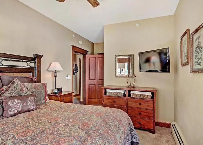 Mc204 Mill Club * Copper Mountain